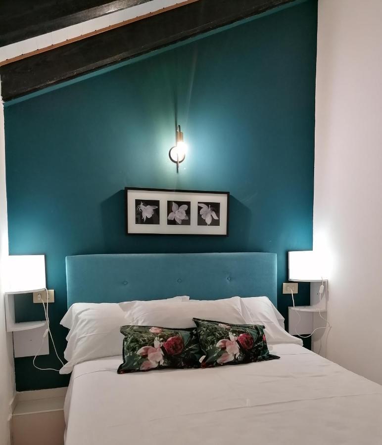 Apartmán Mercanti Attic Version Milán Exteriér fotografie