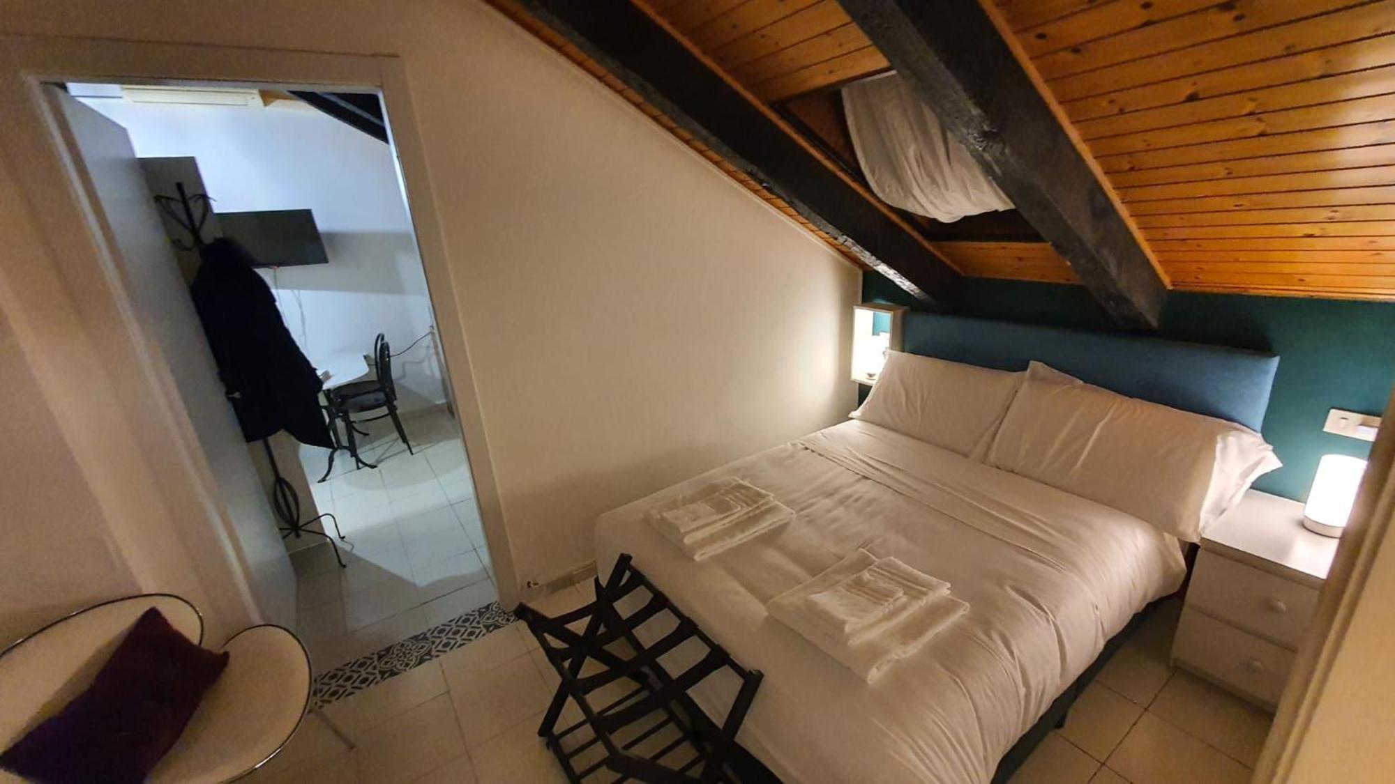 Apartmán Mercanti Attic Version Milán Exteriér fotografie